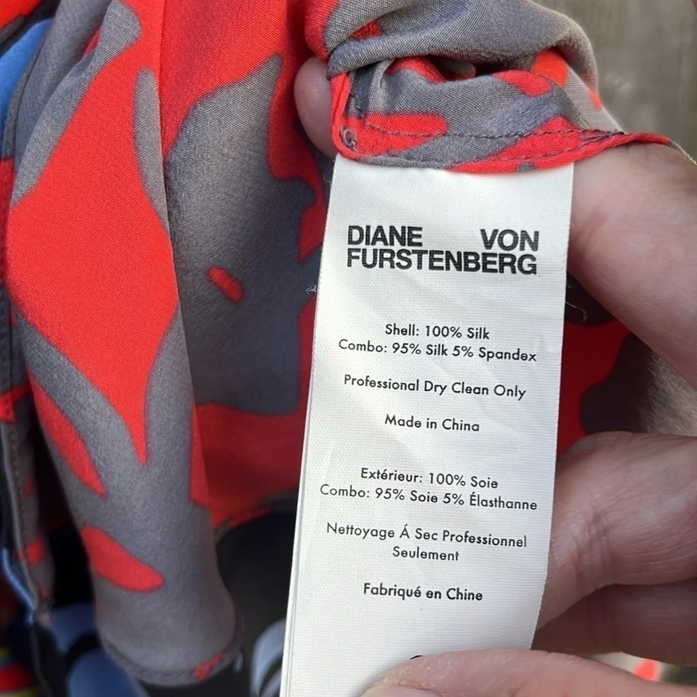EUC Diane Von Furstenberg Silk Multi Pattern Ruffle Front Dress Sz XS Rtl. $528